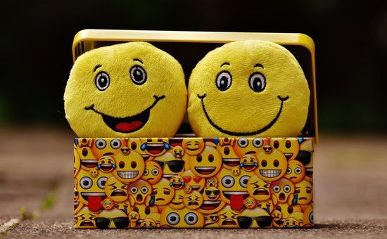 Emoji Rating with PHP using jQuery AJAX